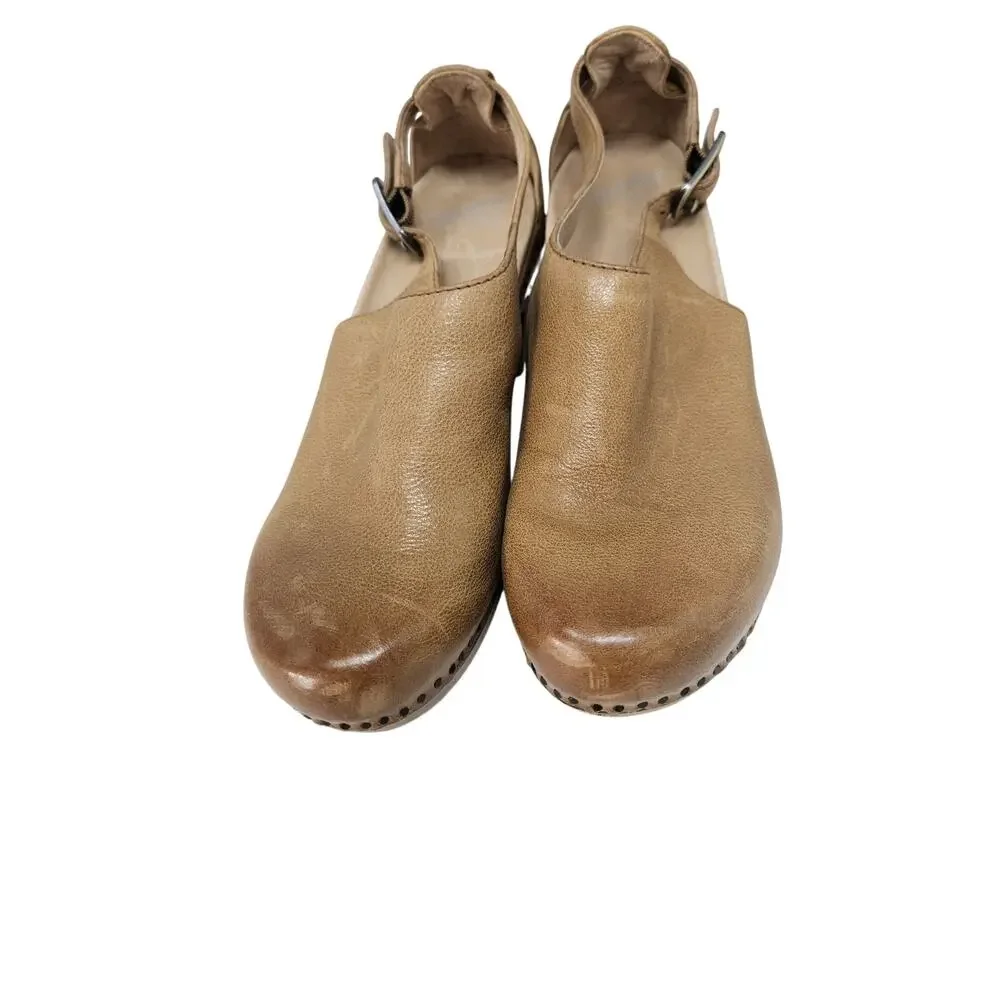 Dansko 37 Honey Brown Sassy Cut Out Clog Comfort Gorpcore Chunky Leather